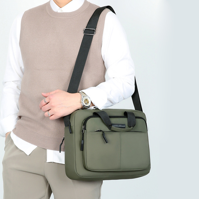 旅行、旅行の必需品、ラップトップ収納、斜めバッグ、出張、オッ - Laptop Accessories Essential のレビューと価格