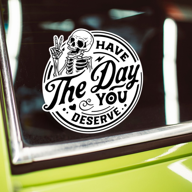 面白いスカル「Have A Day You Deserve」 - Laptop Accessories To Have のレビューと価格