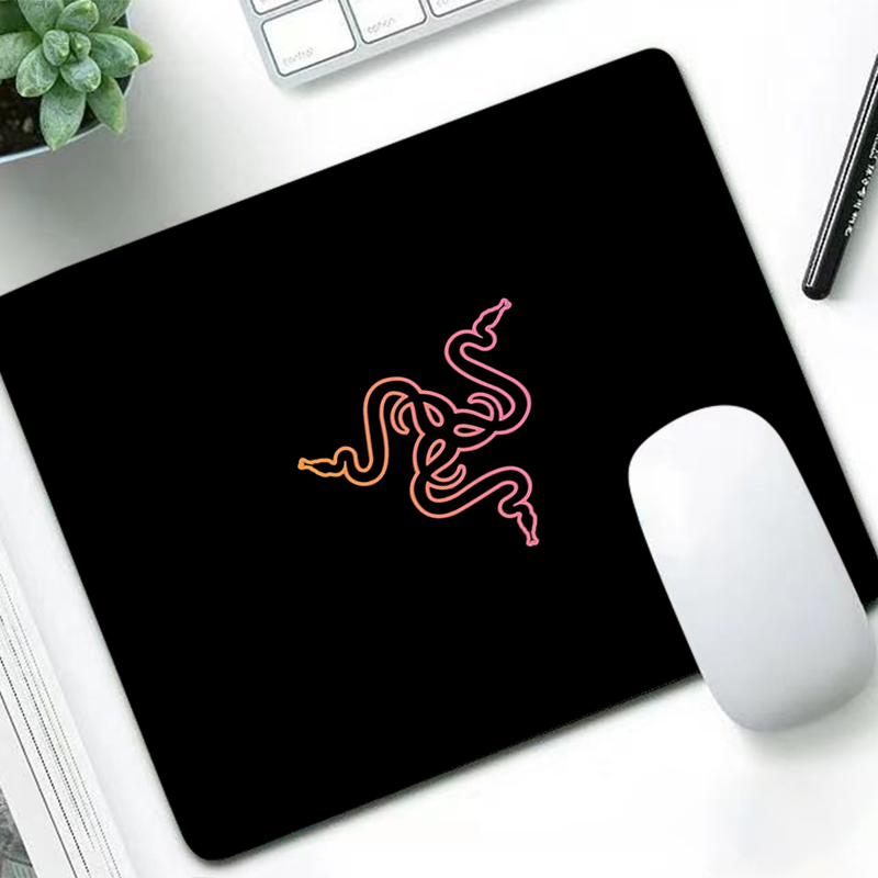 Razer 高級マウスパッド アニメ ゲーマー デスクマット - Laptop Related Accessories のレビューと価格